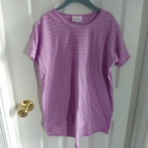 Lularoe, Gracie Shirt